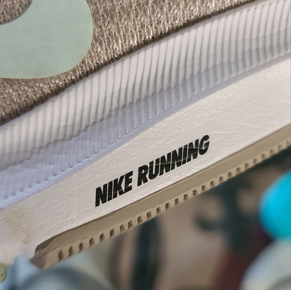 Nike running shoe gray and mint green in color - Picture 8 of 11